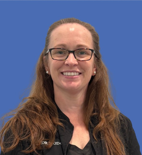 Sarah Hodge, Veterinarian Sarah Hodge, Veterinarian